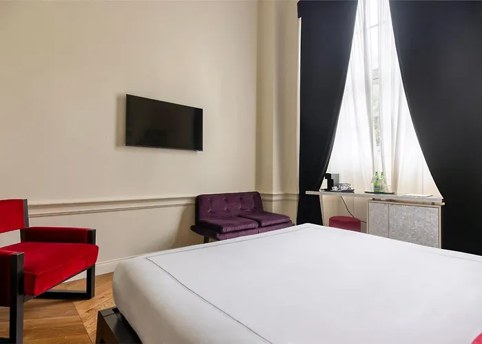Otel Luxus 5*